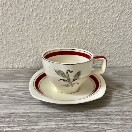 Midwinter Stylecraft Shape Silver Wheat Cup &Saucer 01