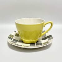 Midwinter Fashion Shape Patio Cup & Saucer 01