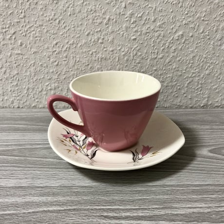 Midwinter  Fashion Shape Blue Harebells (Pink) Cup & Saucer 01