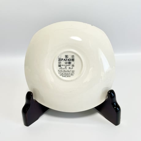 Midwinter Fashion Shape Patio Cup & Saucer 03
