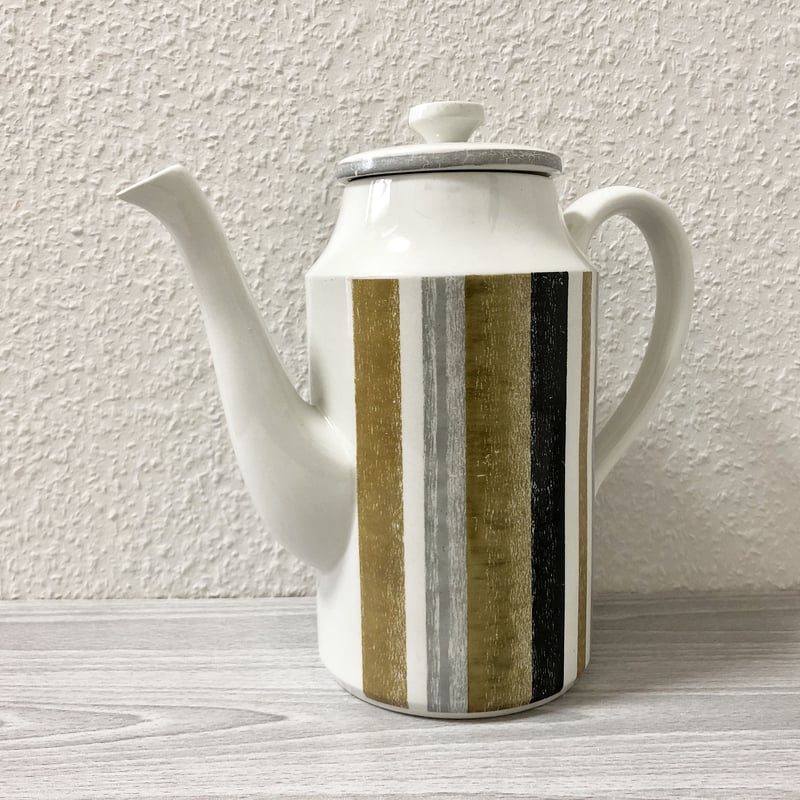 Midwinter Fine Shape Queensberry Coffee Pot 01