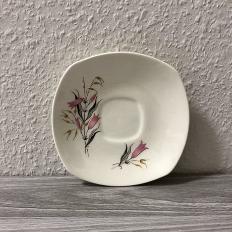 Midwinter  Fashion Shape Blue Harebells (Pink) Cup & Saucer 01