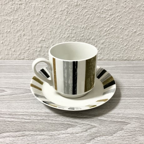 Midwinter Fine Shape Queensberry Demitasse Cup & Saucer  01