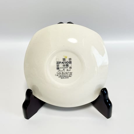 Midwinter Fashion Shape Patio Cup & Saucer 02