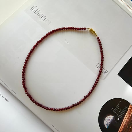 garnet magnet