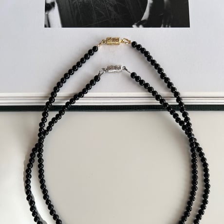 onyx magnet