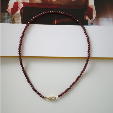 garnet magnet
