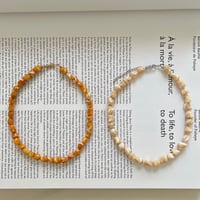 mother of pearl (white/yellow)