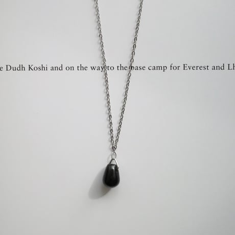 onyx stainless necklace