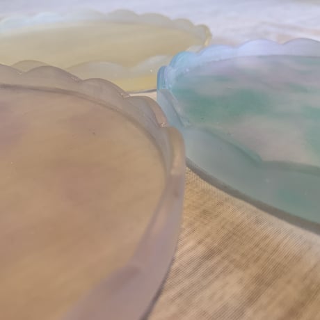 未使用　ガラス　井上枝利奈さん　プレート　２枚セット　パートドヴェール 井上枝利奈 | STORES