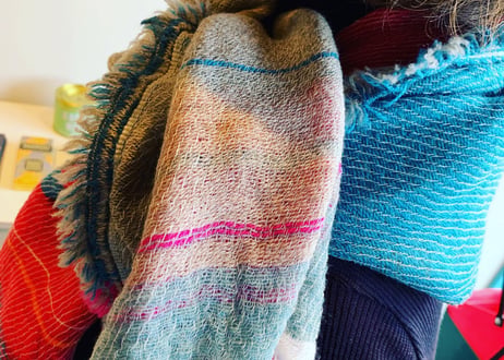 tamakiniime  roots shawl MIDDLE