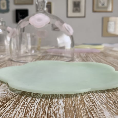 未使用　ガラス　井上枝利奈さん　プレート　２枚セット　パートドヴェール 井上枝利奈 | STORES