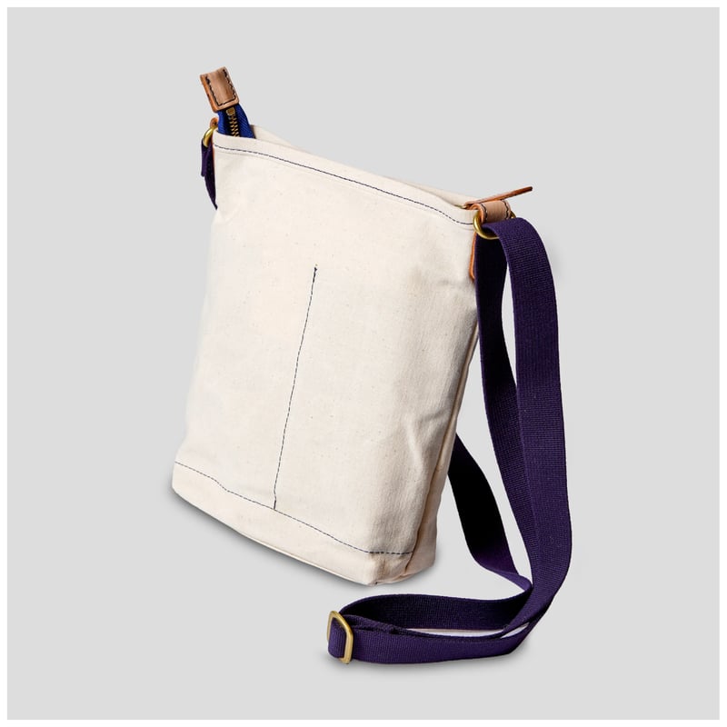 FANTASTICS　ミニショルダーバッグ セール】太ベルトスクエアミニショルダーバッグ（ショルダー