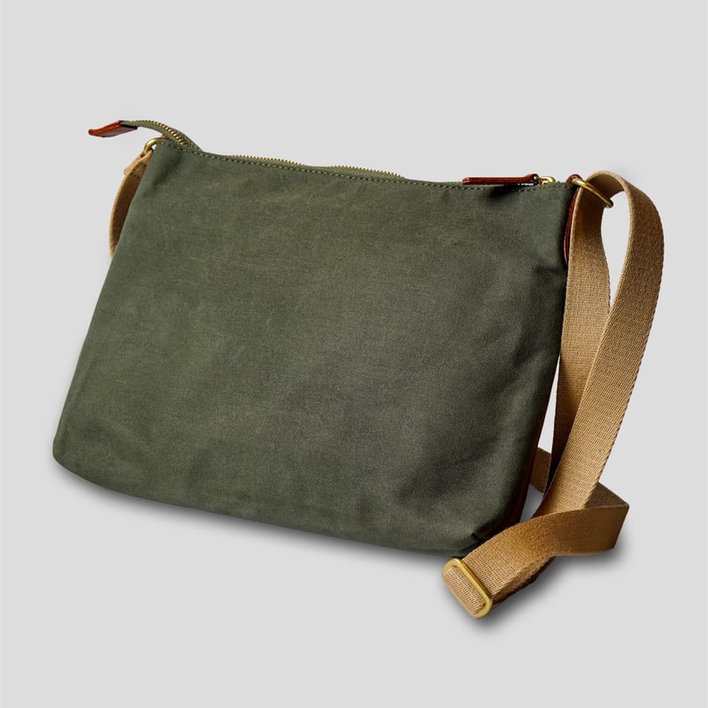 【ビンテージ】コットンピケ　ショルダーバッグ　サコッシュ　30s 40s 楽天市場】【Cooderia】サコッシュ コード刺繍モチーフ