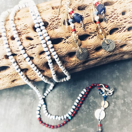 Oldbeads Necklace/Venetianbeads、Whitehartbeads