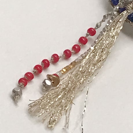 Lapislazuli   Brooch/ Lapislazuli ×Oldsequins×Venetianbeads