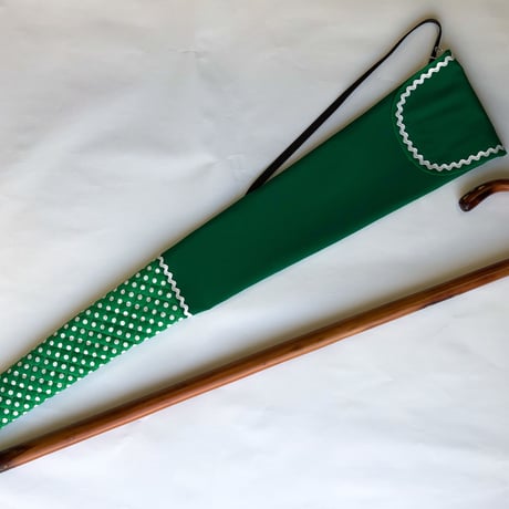 バストンケース　緑水玉