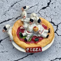 CRAZY PIZZA MAGNET