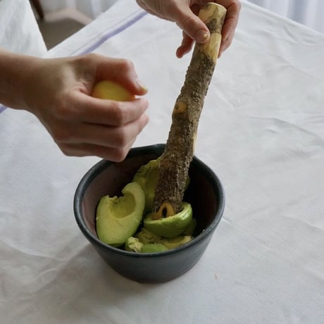 日常茶飯器　黒  櫛目のないすり鉢　S