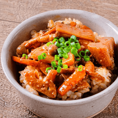 ごろごろ野菜の麻辣丼 　/結わえる　＊