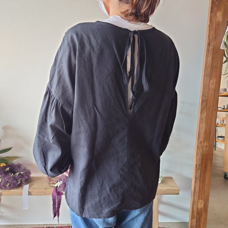 ギャザースリーブ　スモック　black