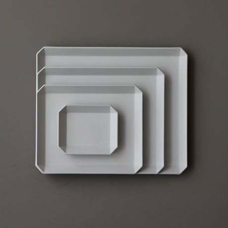 TY Square Plate 90 Gray