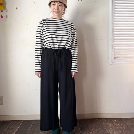 Porter des boutons リブプリーツパンツ（カラー：ブラック）