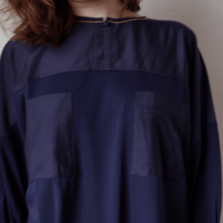 Porter des boutons ボールチェーン刺繍プルオーバー（カラー：ネイビー）
