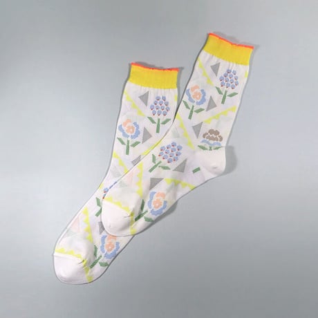 【KURI BOTELLA】garden / white , gray