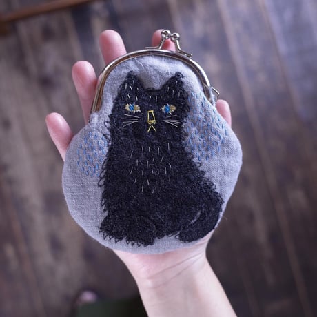 hiki  黒猫gamakuchi（カラー：グレー）