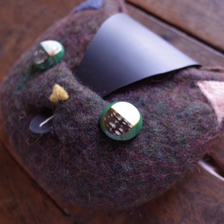 Hand Made Felt NICO グリーンブラウンねこポーチ