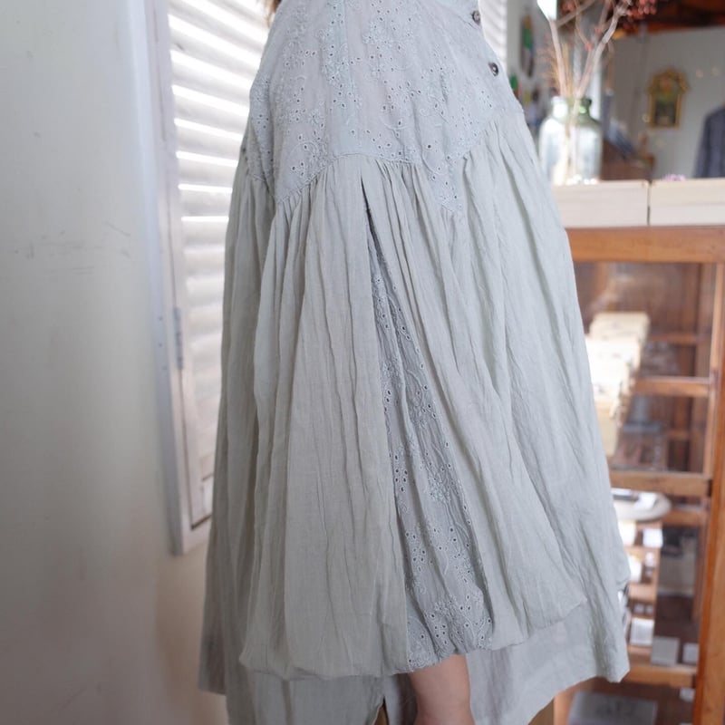 Sa-Rah スタンドネックギャザーブラウス長袖　ギンガムチェック Sa-Rah スタンドネックギャザーブラウス長袖 ギンガムチェック