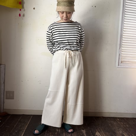 Porter des boutons リブプリーツパンツ（カラー：キナリ）