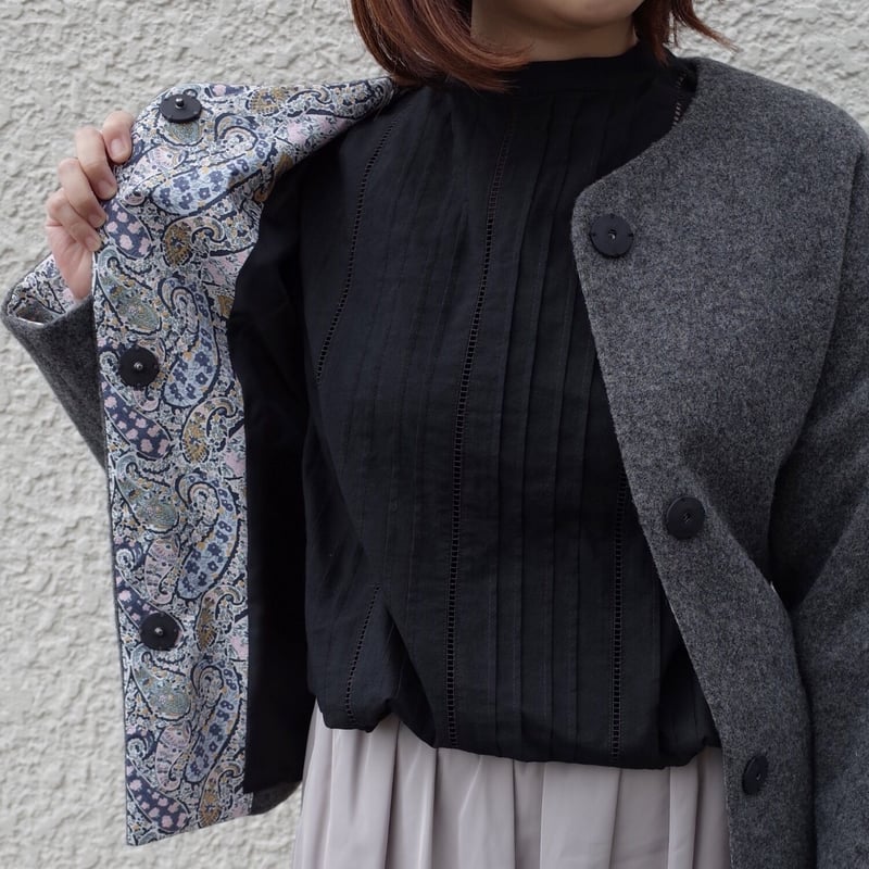 Porter des boutons リバティショートコート | moln