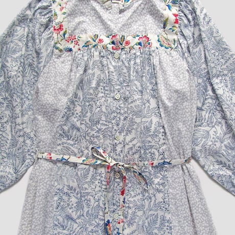 Porter des boutons 【LIBERTY PRINT シャツドレス】