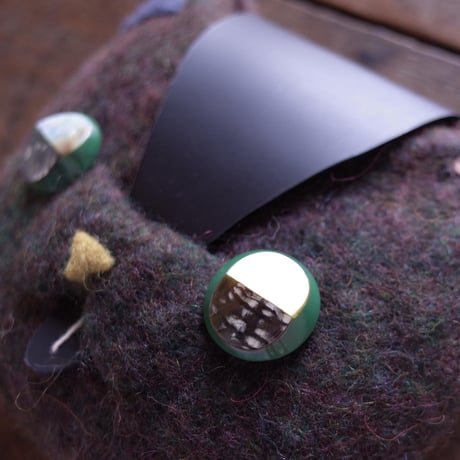 Hand Made Felt NICO グリーンブラウンねこポーチ