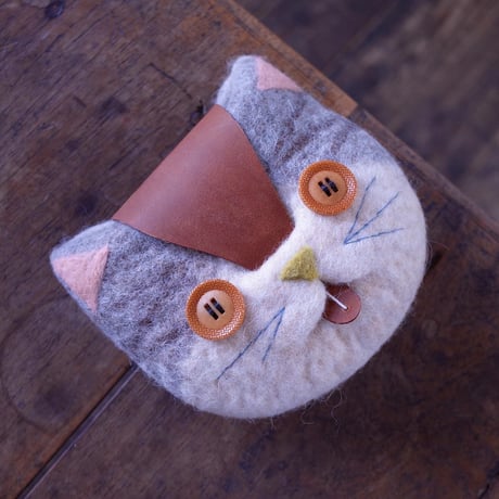 Hand Made Felt NICO ハチワレねこポーチ