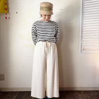 Porter des boutons リブプリーツパンツ（カラー：キナリ）
