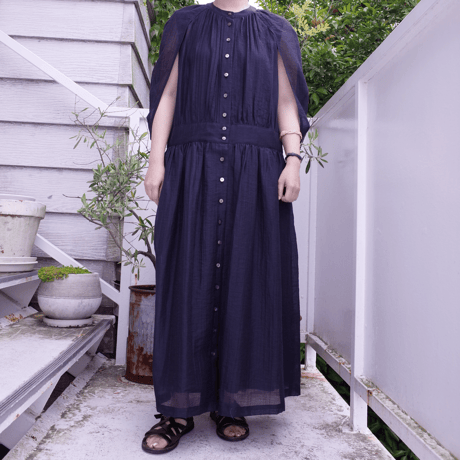 Porter des boutons コクーンワンピース（カラー：ネイビー）