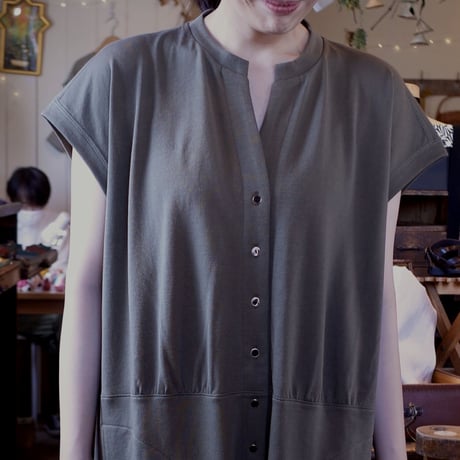Porter des boutons コットンサルエルオールインワン