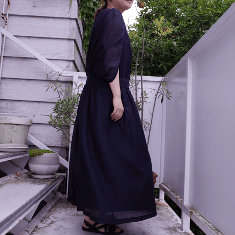 Porter des boutons コクーンワンピース（カラー：ネイビー）