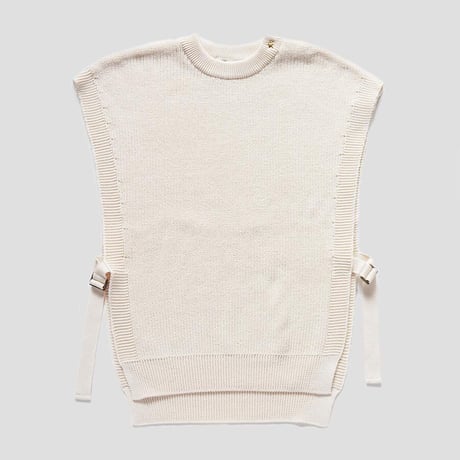 Porter des boutons ニットベスト