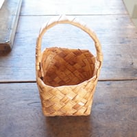 ラトヴィア 白樺バスケット(S)