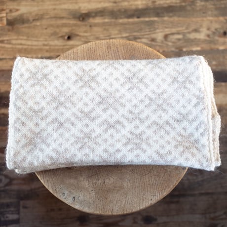 ラトヴィア woolスヌード（ベージュ系）