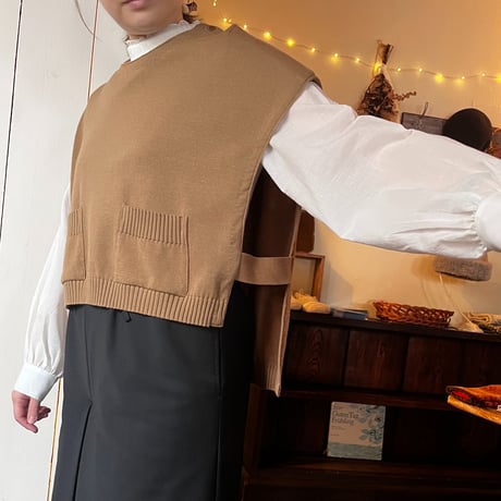 Porter des boutons コットンベスト