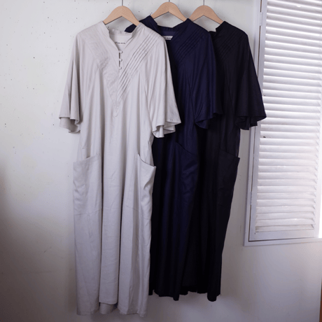 Porter des boutons サックドレス（カラー：ベージュ）