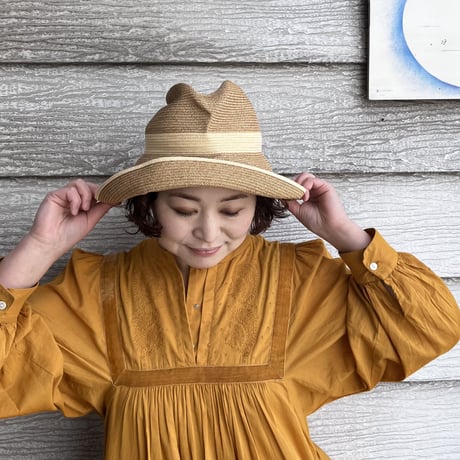 mature ha.  BOXED HAT 11cm brim switch color line wide （ivory）paper