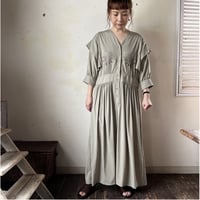 Porter des boutons オールインワン（カラー：カーキベージュ）