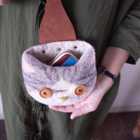 Hand Made Felt NICO ハチワレねこポーチ