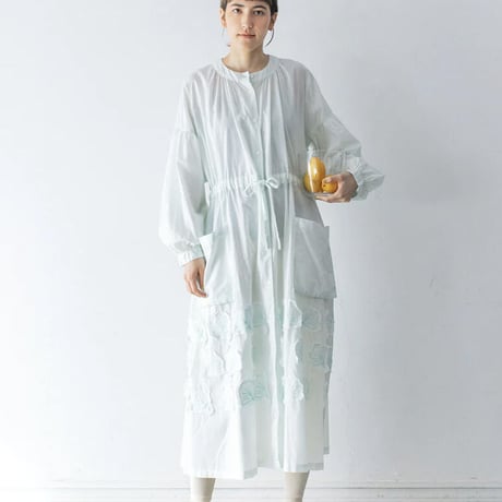 Porter des boutous / FLOATING FLOWERドレス